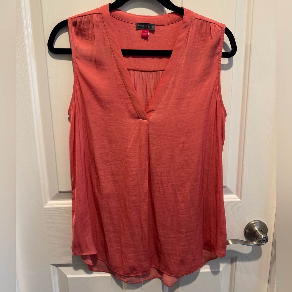 Vince Camuto Coral Sleeveless V-Neck Blouse Size S